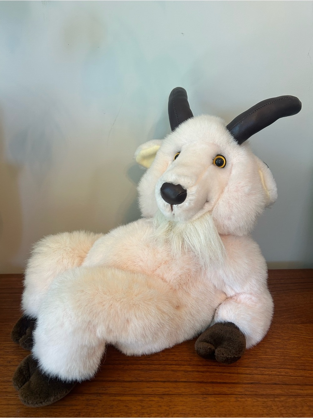 Vintage 1990 24K Polar Puff Plush Goat Stuffed Animal Discontinued Toy